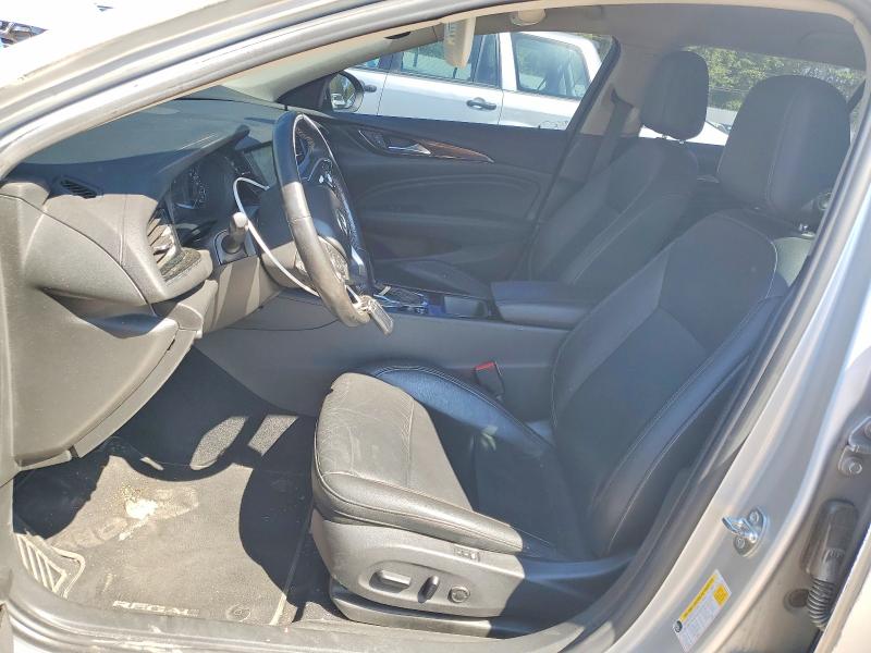 51805286 :رقم المزاد ، W04GV8SX0K1033399 vin ، 2019 Buick Regal Tourx مزاد بيع