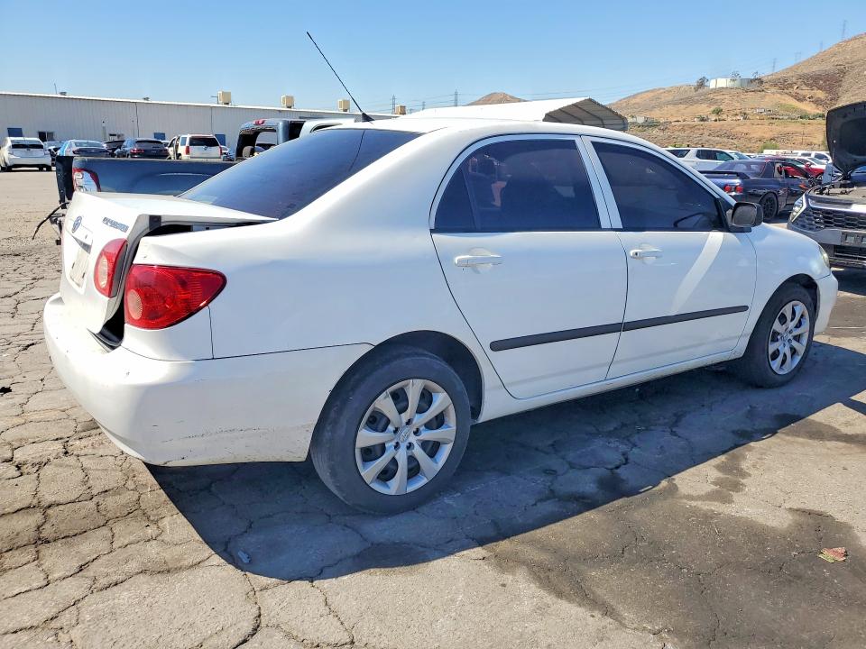 53049446 :رقم المزاد ، JTDBR32E552053944 vin ، 2005 Toyota Corolla مزاد بيع