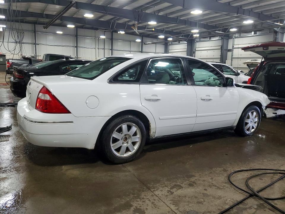 2005 Ford Five Hundred მანქანა იყიდება აუქციონზე, vin: 1FAFP23105G177447, აუქციონის ნომერი: 52847496
