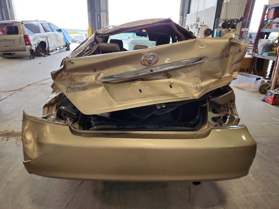 53352356 :رقم المزاد ، 4T1BE32K36U120074 vin ، 2006 Toyota Camry مزاد بيع