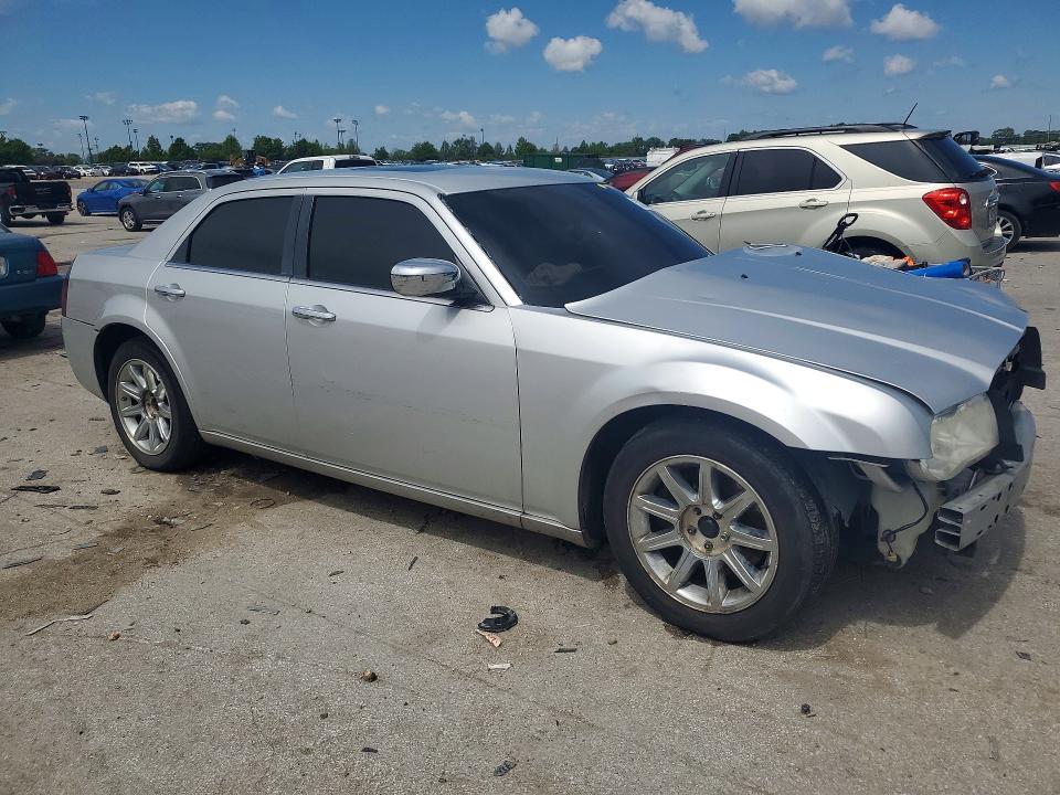52381026 :رقم المزاد ، 2C3KA63H97H637604 vin ، 2007 Chrysler 300c مزاد بيع