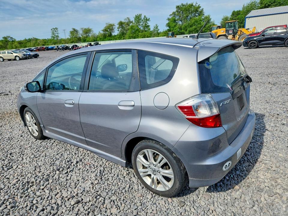 2010 Honda Fit მანქანა იყიდება აუქციონზე, vin: JHMGE8H4XAS015535, აუქციონის ნომერი: 55453686