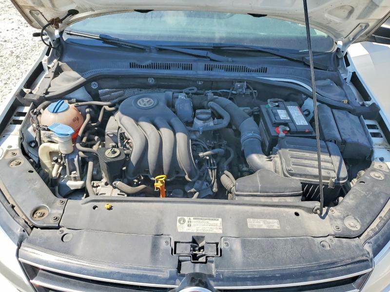 53520276 :رقم المزاد ، 3VW2K7AJXFM424453 vin ، 2015 Volkswagen Jetta مزاد بيع