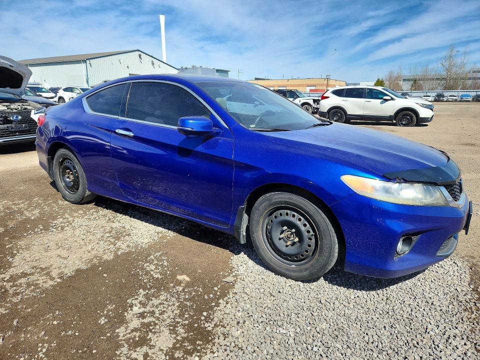 53216166 :رقم المزاد ، 1HGCT1B87DA800924 vin ، 2013 Honda Accord مزاد بيع