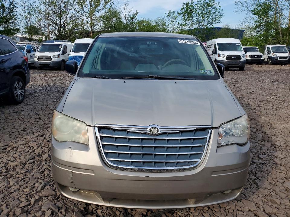 2009 Chrysler Town & Country მანქანა იყიდება აუქციონზე, vin: 2A8HR44E69R592005, აუქციონის ნომერი: 54219636