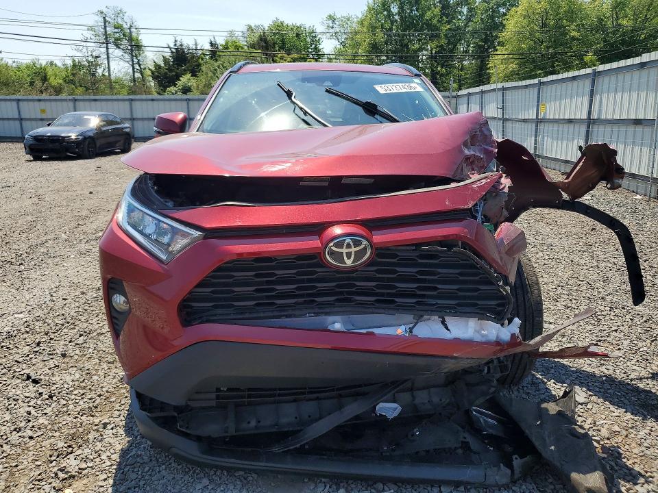 Продажа на аукционе авто 2021 Toyota Rav4, vin: 2T3A1RFV4MC143867, номер лота: 53737436