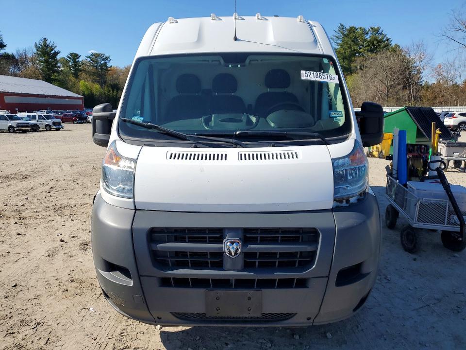 52188576 :رقم المزاد ، 3C6TRVDDXFE501613 vin ، 2015 Ram Promaster 2500 مزاد بيع