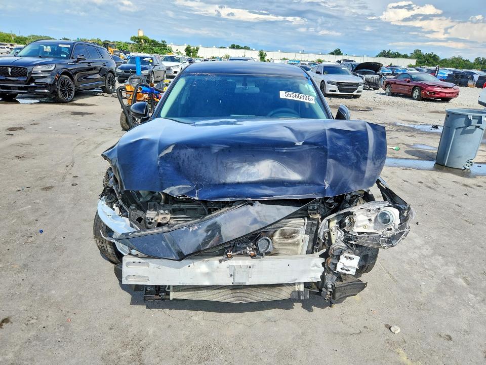 55566806 :رقم المزاد ، 1N4BL4BV8KC148226 vin ، 2019 Nissan Altima مزاد بيع