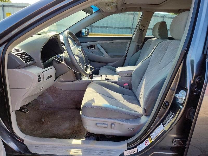 51864616 :رقم المزاد ، JTNBF3EK0A3002667 vin ، 2010 Toyota Camry مزاد بيع