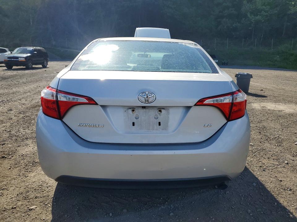 55118636 :رقم المزاد ، 2T1BURHEXFC248255 vin ، 2015 Toyota Corolla مزاد بيع