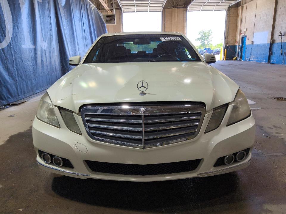 2010 Mercedes-benz E მანქანა იყიდება აუქციონზე, vin: WDDHF8HB8AA142703, აუქციონის ნომერი: 51063966