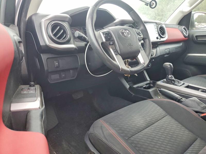 52543796 :رقم المزاد ، 3TYSZ5AN5MT046436 vin ، 2021 Toyota Tacoma مزاد بيع