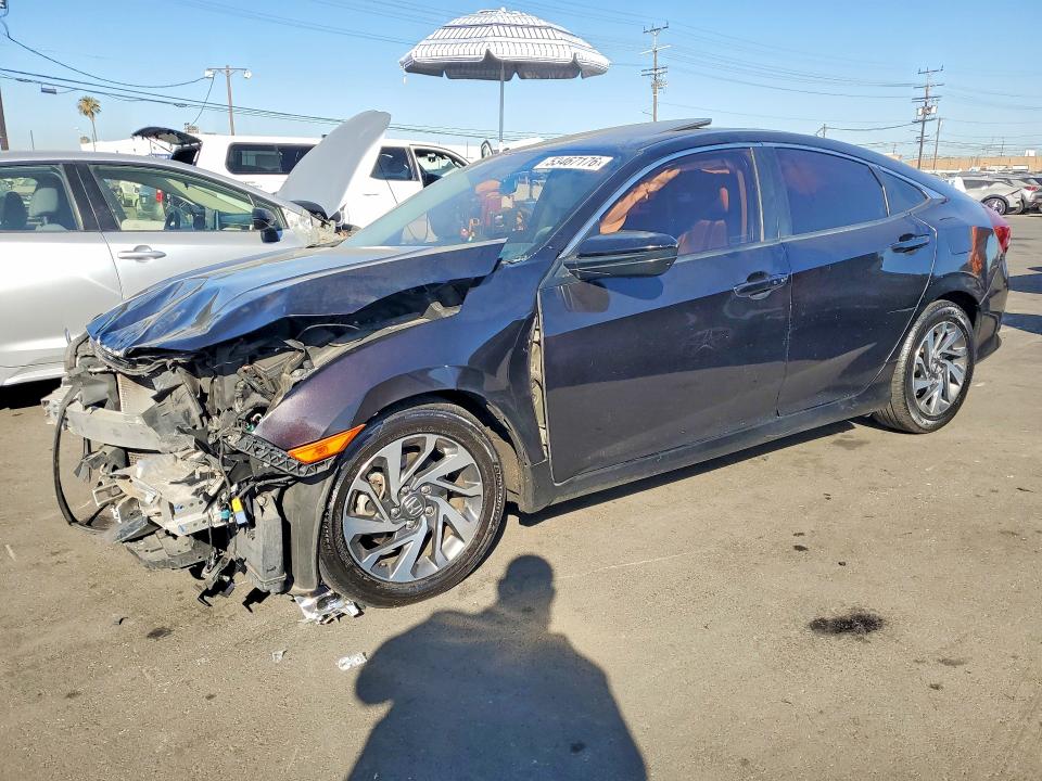 Продаж на аукціоні авто 2018 Honda Civic, vin: 2HGFC2F7XJH526801, номер лоту: 53467176