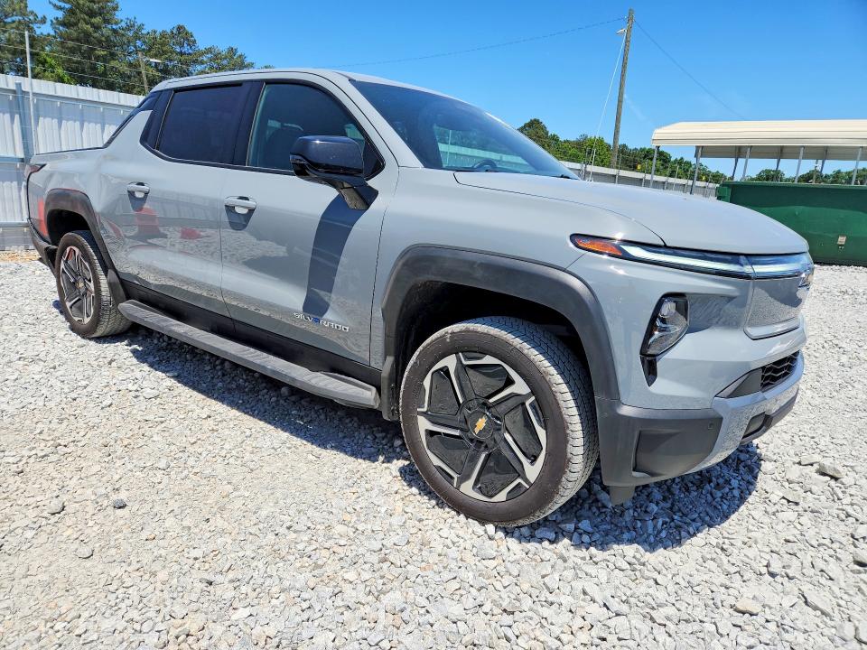 53802556 :رقم المزاد ، 1GC10ZED3SU413515 vin ، 2025 Chevrolet Silverado مزاد بيع