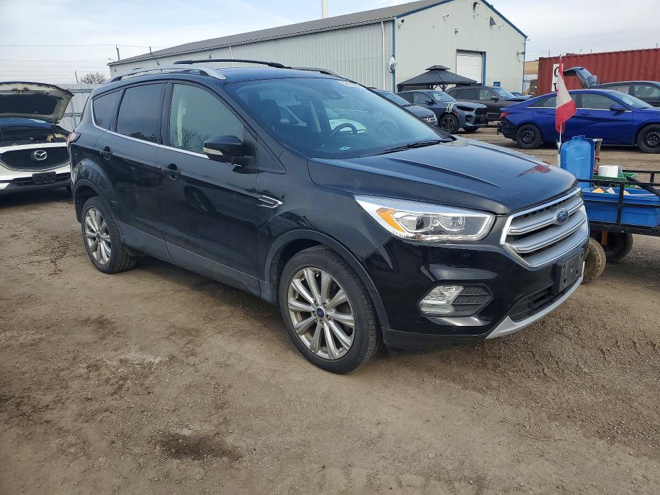 52132866 :رقم المزاد ، 1FMCU9J94HUC68939 vin ، 2017 Ford Escape مزاد بيع