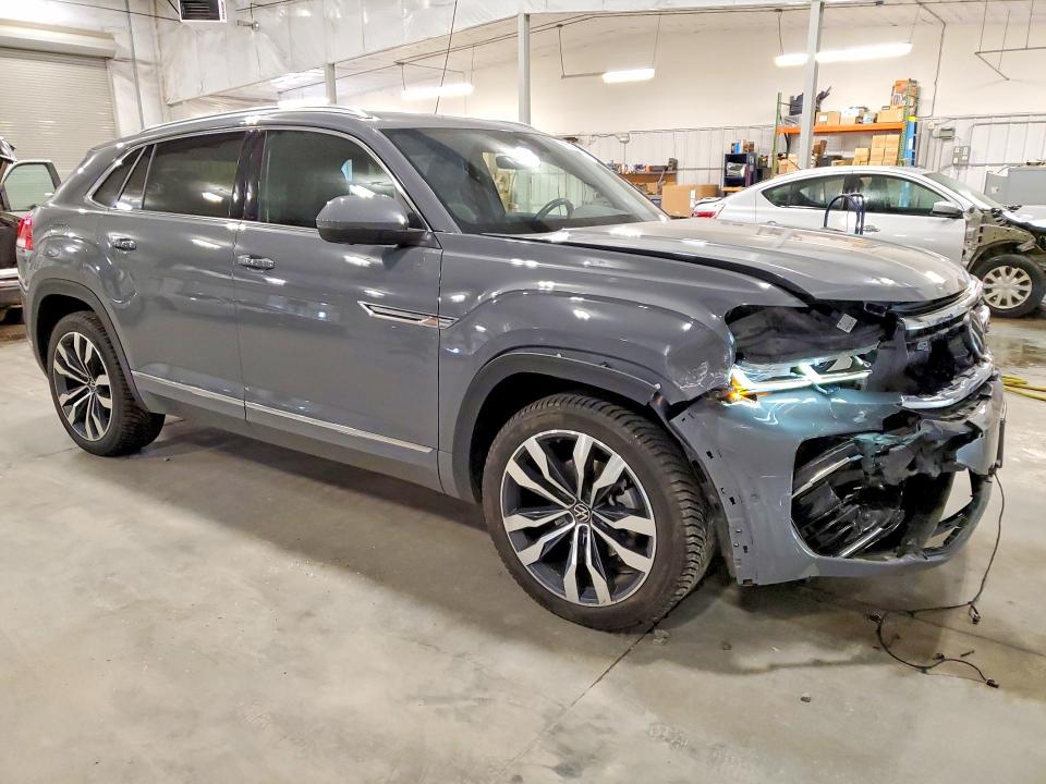 52081506 :رقم المزاد ، 1V2FE2CA6PC210296 vin ، 2023 Volkswagen Atlas Cross Sport مزاد بيع