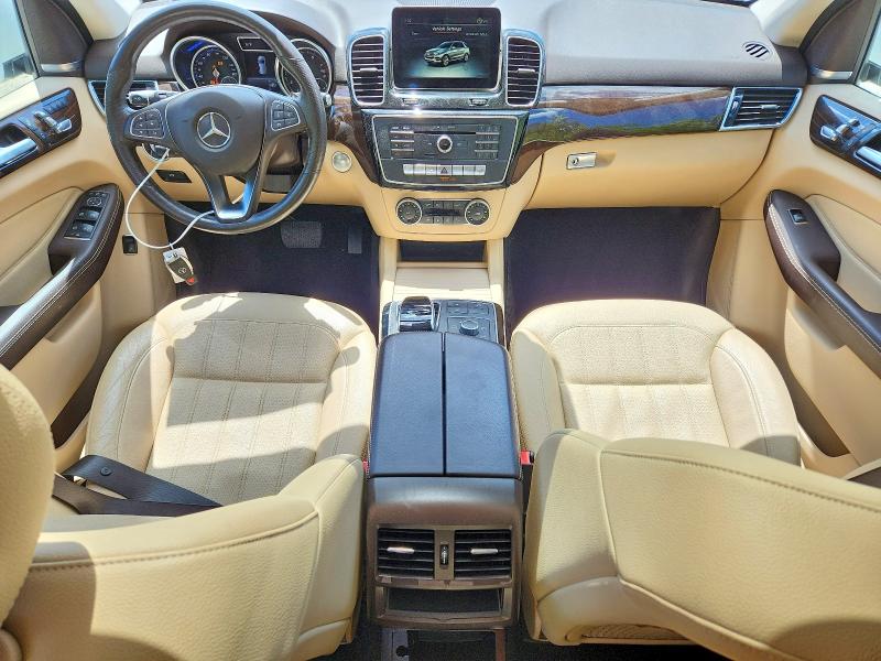 53011756 :رقم المزاد ، 4JGDA5HB7HA876860 vin ، 2017 Mercedes-benz Gle مزاد بيع