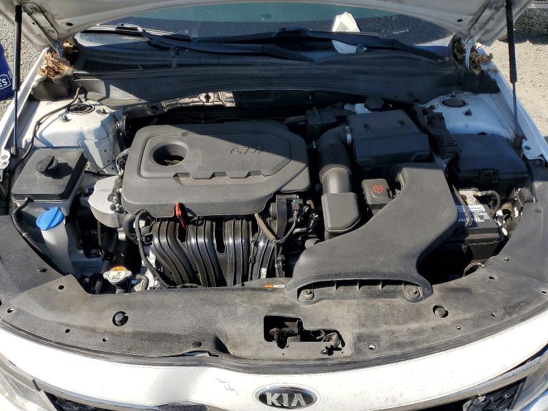 53045116 :رقم المزاد ، 5XXGT4L3XJG263325 vin ، 2018 Kia Optima مزاد بيع