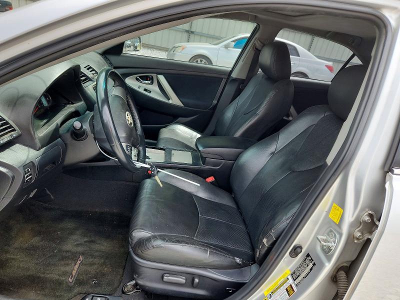 52523636 :رقم المزاد ، 4T1BF3EK1BU629986 vin ، 2011 Toyota Camry مزاد بيع