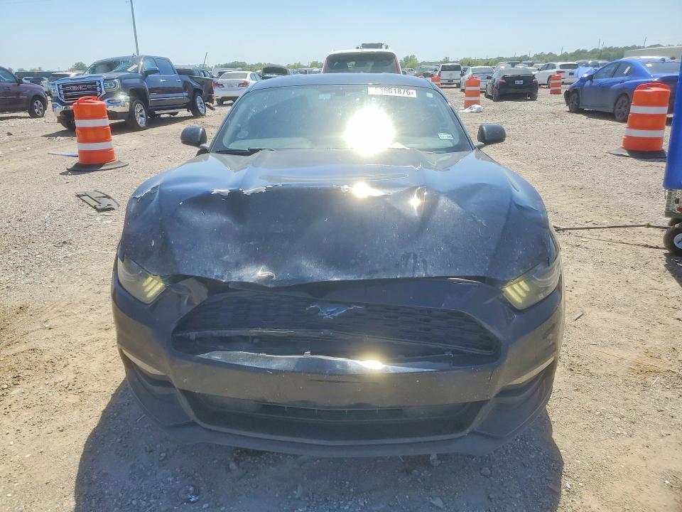 53661876 :رقم المزاد ، 1FA6P8AM8F5336339 vin ، 2015 Ford Mustang مزاد بيع
