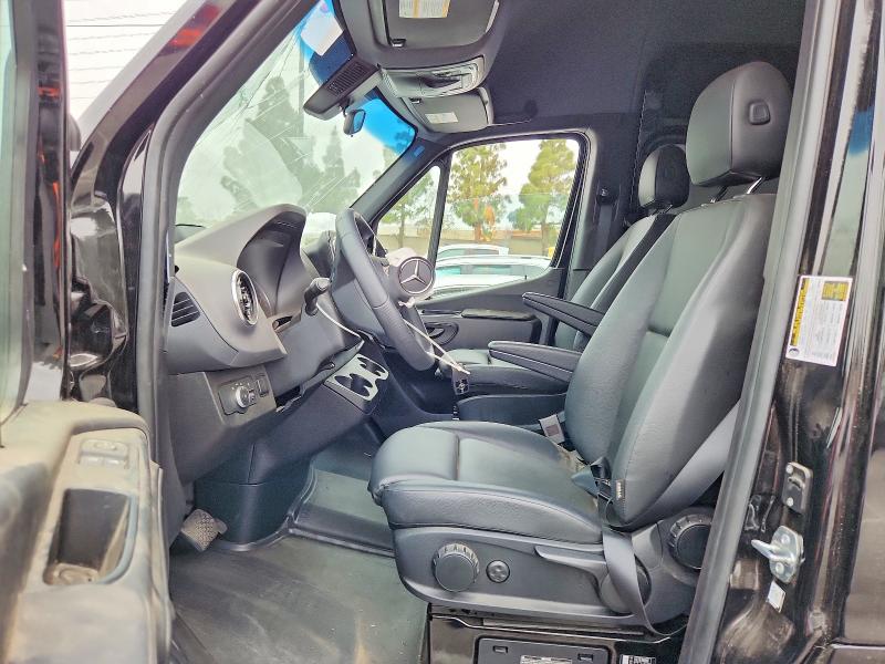 53296476 :رقم المزاد ، W1Z4KFHYXST229769 vin ، 2025 Mercedes-benz Sprinter مزاد بيع