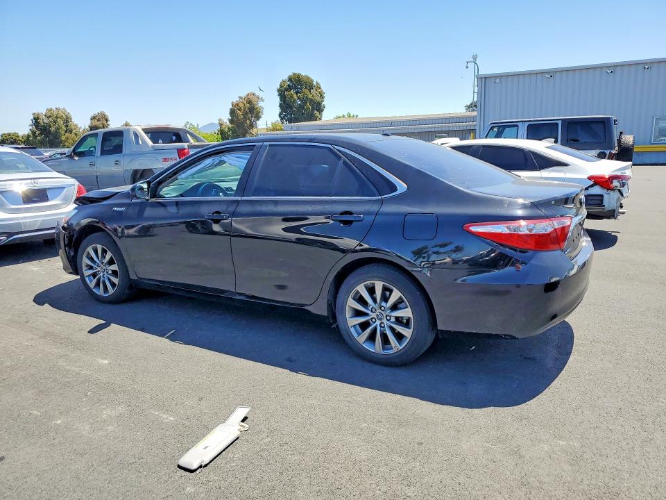 Продажа на аукционе авто 2015 Toyota Camry Hybrid, vin: 4T1BD1FK8FU160443, номер лота: 53829386