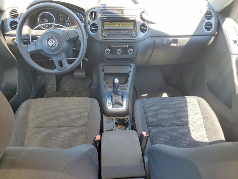 2012 Volkswagen Tiguan მანქანა იყიდება აუქციონზე, vin: WVGBV7AX2CW604838, აუქციონის ნომერი: 52967796