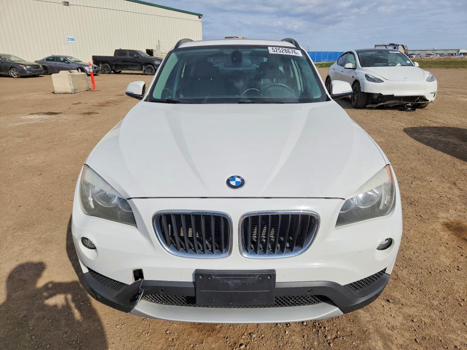 2013 Bmw X1 მანქანა იყიდება აუქციონზე, vin: WBAVL1C56DVR85260, აუქციონის ნომერი: 52528676