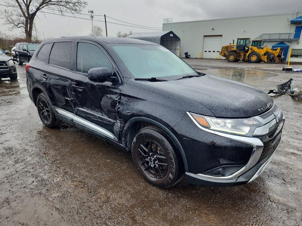Продаж на аукціоні авто 2019 Mitsubishi Outlander, vin: JA4AZ2A31KZ606687, номер лоту: 52608846