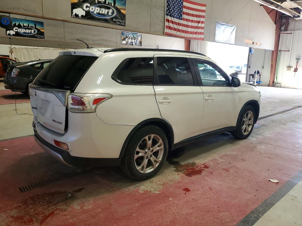 Aukcja sprzedaży 2015 Mitsubishi Outlander, vin: JA4AZ3A39FZ007998, numer aukcji: 52399216