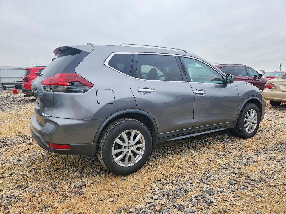 2018 Nissan Rogue მანქანა იყიდება აუქციონზე, vin: KNMAT2MV7JP565769, აუქციონის ნომერი: 54022236
