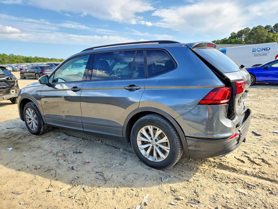 Продаж на аукціоні авто 2018 Volkswagen Tiguan, vin: 3VV1B7AXXJM090521, номер лоту: 53524246