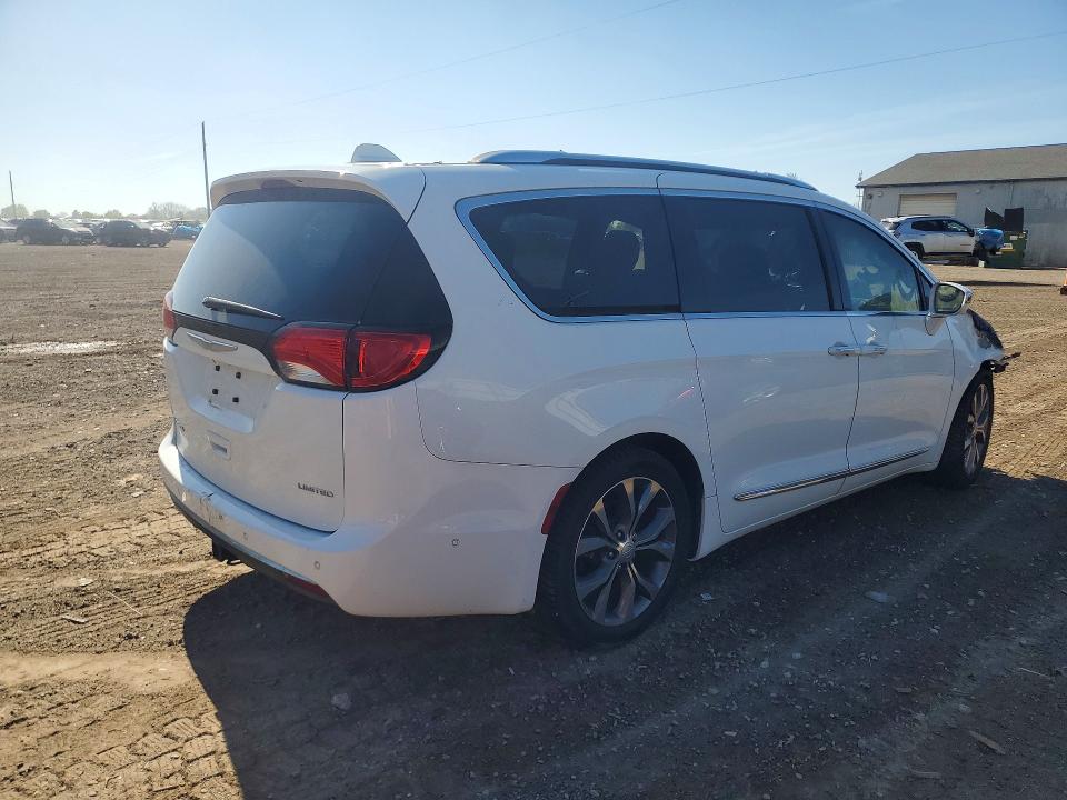 2017 Chrysler Pacifica მანქანა იყიდება აუქციონზე, vin: 2C4RC1GG4HR811938, აუქციონის ნომერი: 52700526