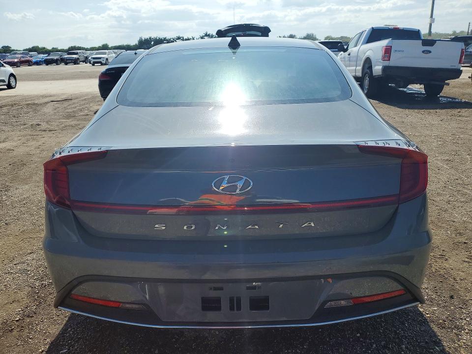 Продажа на аукционе авто 2021 Hyundai Sonata, vin: 5NPEG4JA4MH105181, номер лота: 52211656
