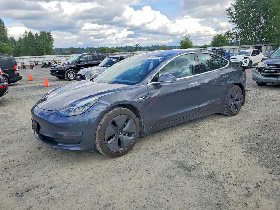 Auction sale of the 2018 Tesla Model 3, vin: 5YJ3E1EA0JF016420, lot number: 53850856