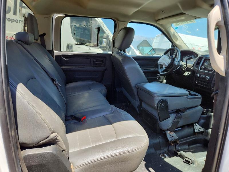 52356076 :رقم المزاد ، 3C7WRTCL2HG623928 vin ، 2017 Ram 3500 مزاد بيع