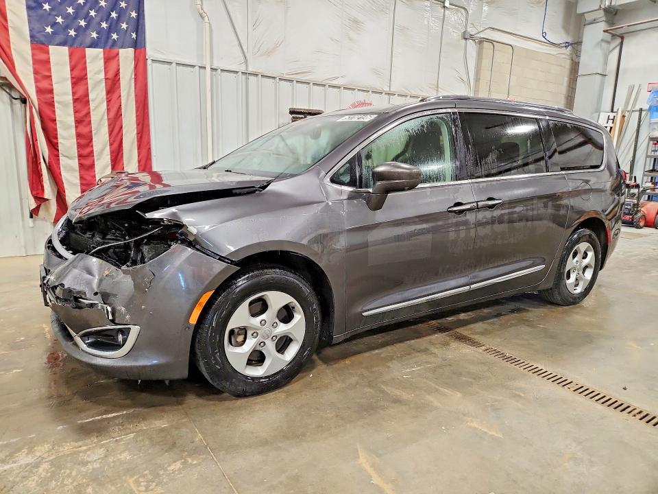 2017 Chrysler Pacifica მანქანა იყიდება აუქციონზე, vin: 2C4RC1EG7HR770532, აუქციონის ნომერი: 53782196