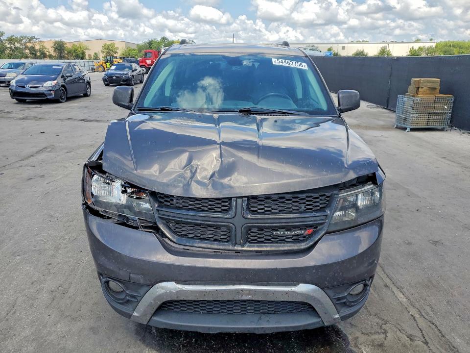 54463756 :رقم المزاد ، 3C4PDCGB7LT272998 vin ، 2020 Dodge Journey مزاد بيع