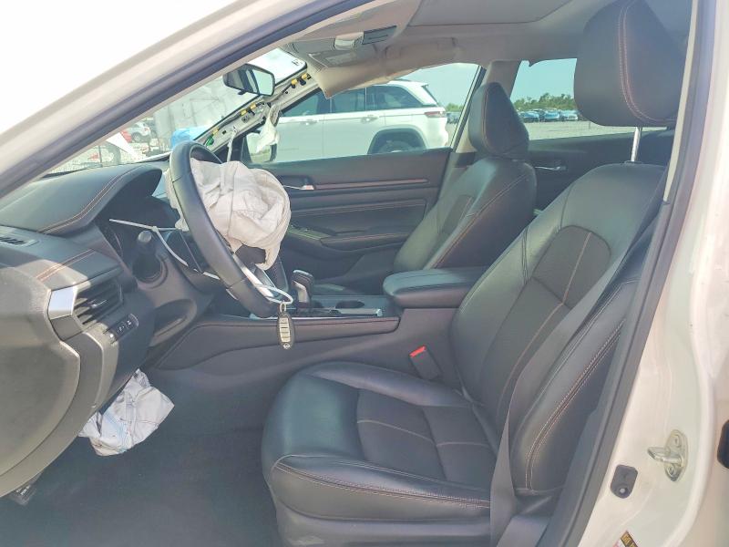 Продаж на аукціоні авто 2019 Nissan Altima, vin: 1N4BL4CV6KC135683, номер лоту: 52626266