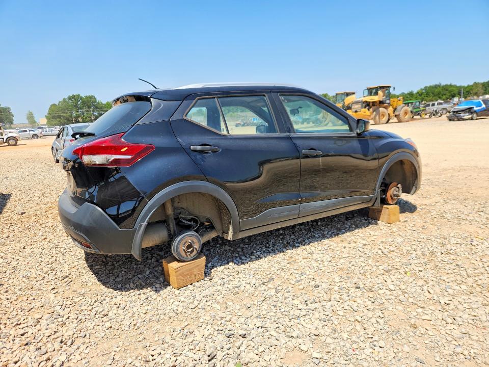Aukcja sprzedaży 2018 Nissan Kicks, vin: 3N1CP5CU4JL529995, numer aukcji: 53988206