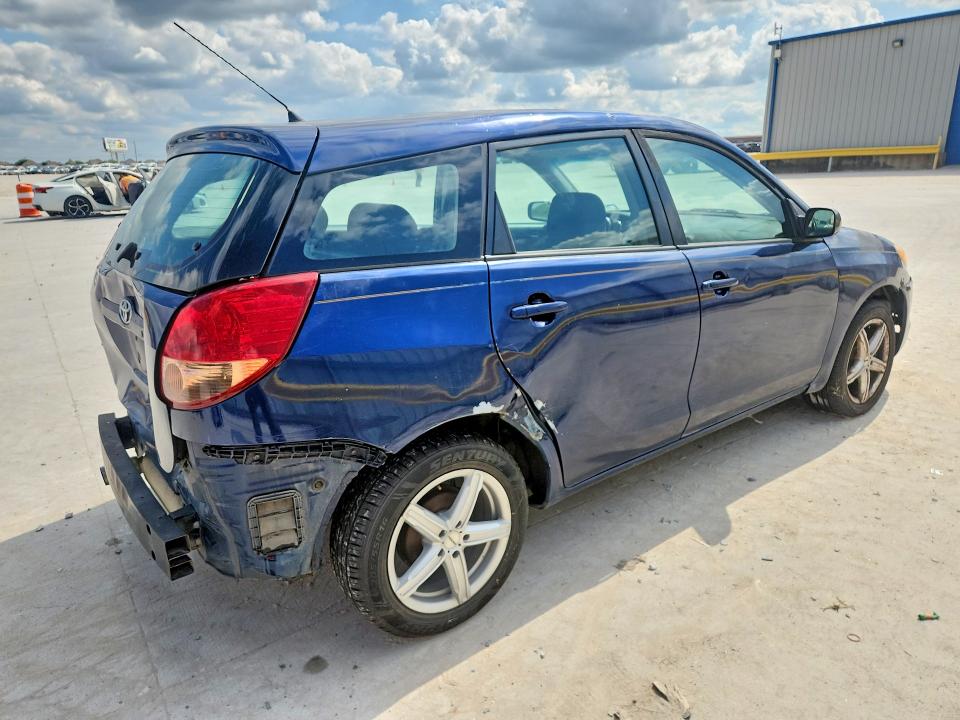 52700586 :رقم المزاد ، 2T1KR32E26C555913 vin ، 2006 Toyota Corolla Matrix مزاد بيع