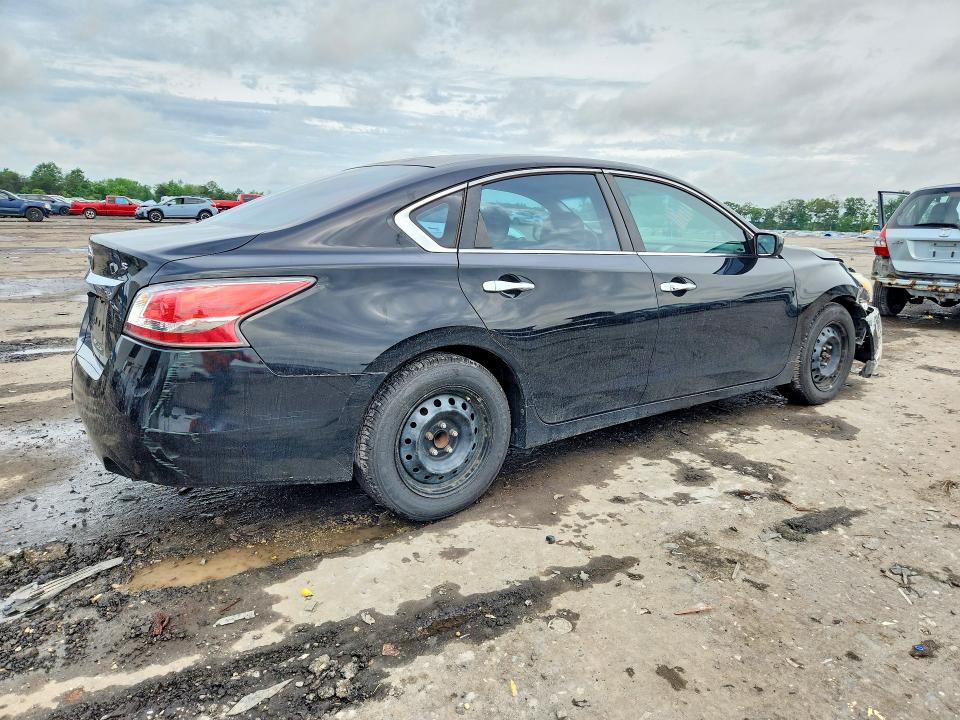 2015 Nissan Altima მანქანა იყიდება აუქციონზე, vin: 1N4AL3AP3FC460033, აუქციონის ნომერი: 55051516