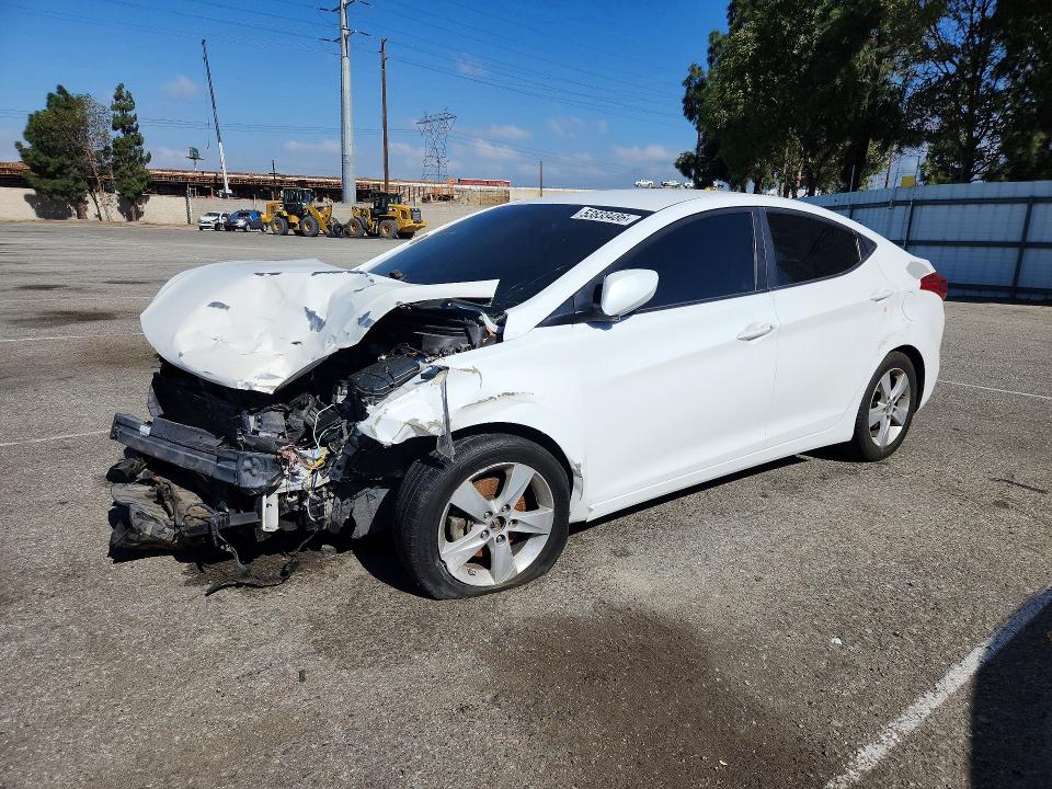 2013 Hyundai Elantra მანქანა იყიდება აუქციონზე, vin: 5NPDH4AE6DH290426, აუქციონის ნომერი: 53833486