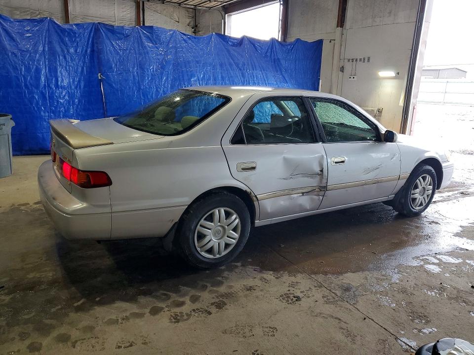 2000 Toyota Camry მანქანა იყიდება აუქციონზე, vin: 4T1BF22KXYU095264, აუქციონის ნომერი: 54401476