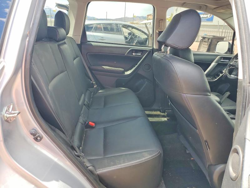 52536776 :رقم المزاد ، JF2SJGWC5FH811417 vin ، 2015 Subaru Forester مزاد بيع