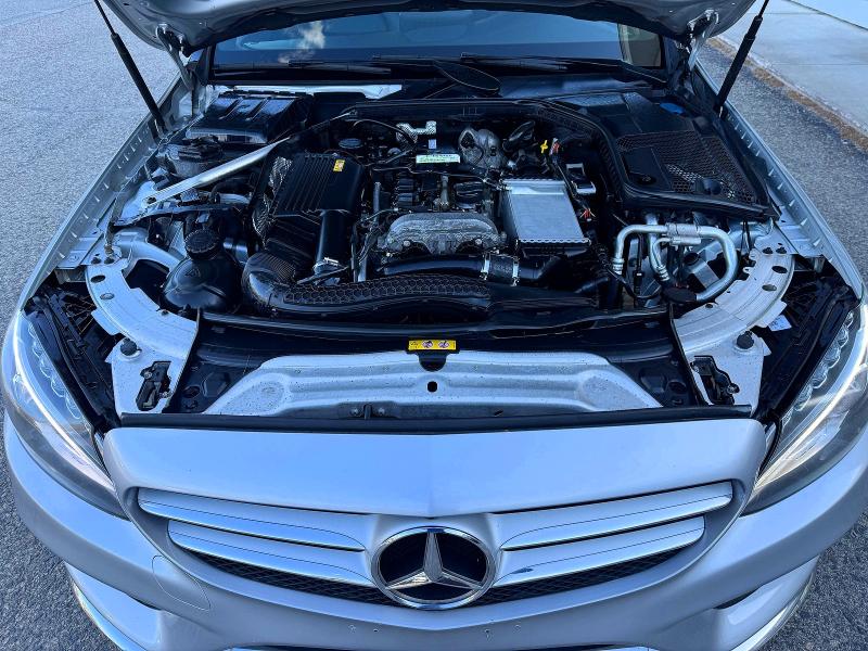 2016 Mercedes-benz C მანქანა იყიდება აუქციონზე, vin: 55SWF4KB8GU110352, აუქციონის ნომერი: 53775936