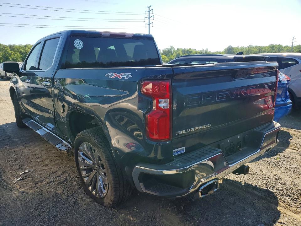 Продажа на аукционе авто 2022 Chevrolet Silverado, vin: 1GCUDGET8NZ607235, номер лота: 52374596