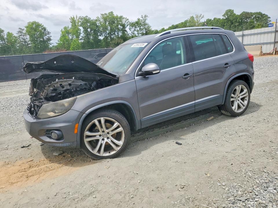 52692326 :رقم المزاد ، WVGBV7AX7CW003196 vin ، 2012 Volkswagen Tiguan مزاد بيع