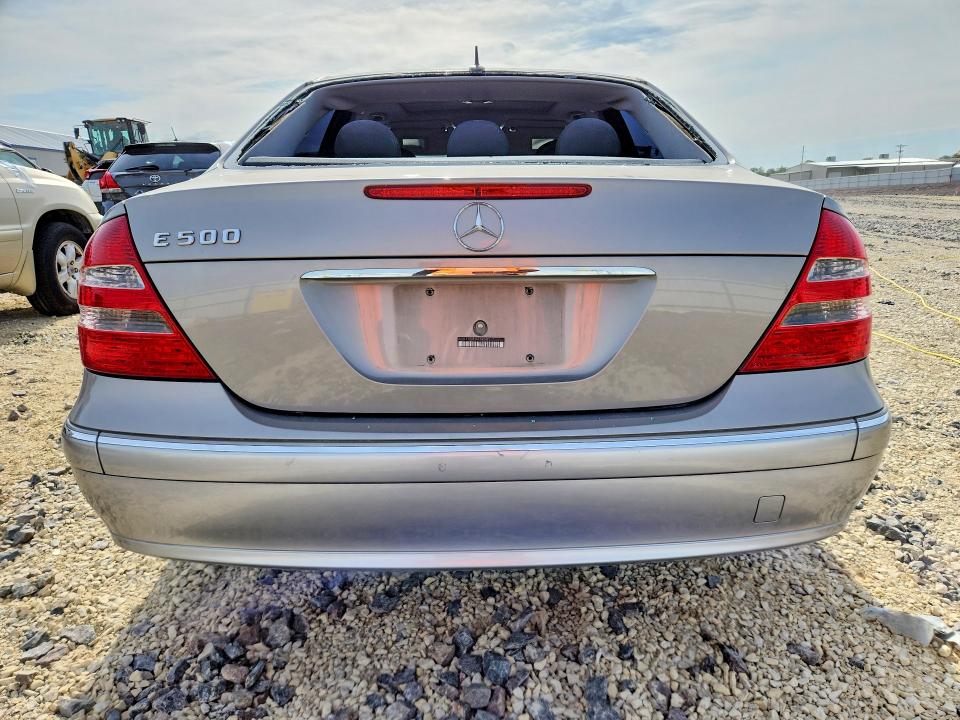 Продажа на аукционе авто 2003 Mercedes-benz E, vin: WDBUF70J33A116047, номер лота: 53294336