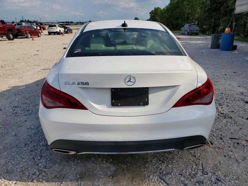 2018 Mercedes-benz Cla მანქანა იყიდება აუქციონზე, vin: WDDSJ4EB8JN657663, აუქციონის ნომერი: 55703096